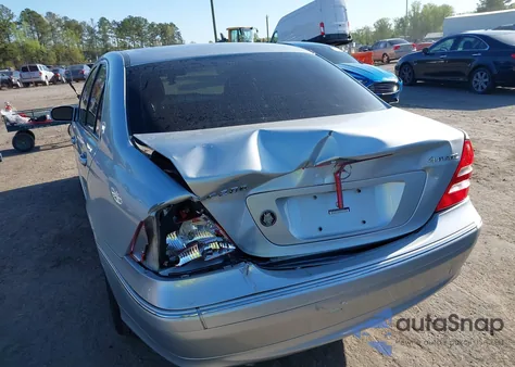 2006 Mercedes-Benz C 280 Luxury 4Matic from USA, damaged, VIN WDBRF92H06F799179